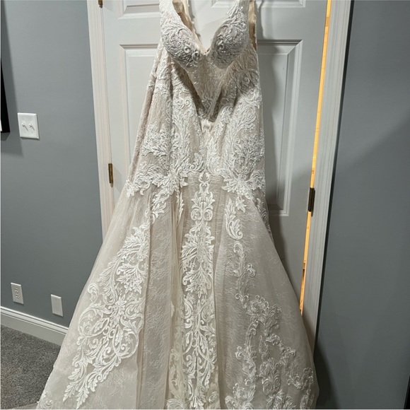 Martina Liana Style # 1250 beaded wedding dress - Picture 11 of 16